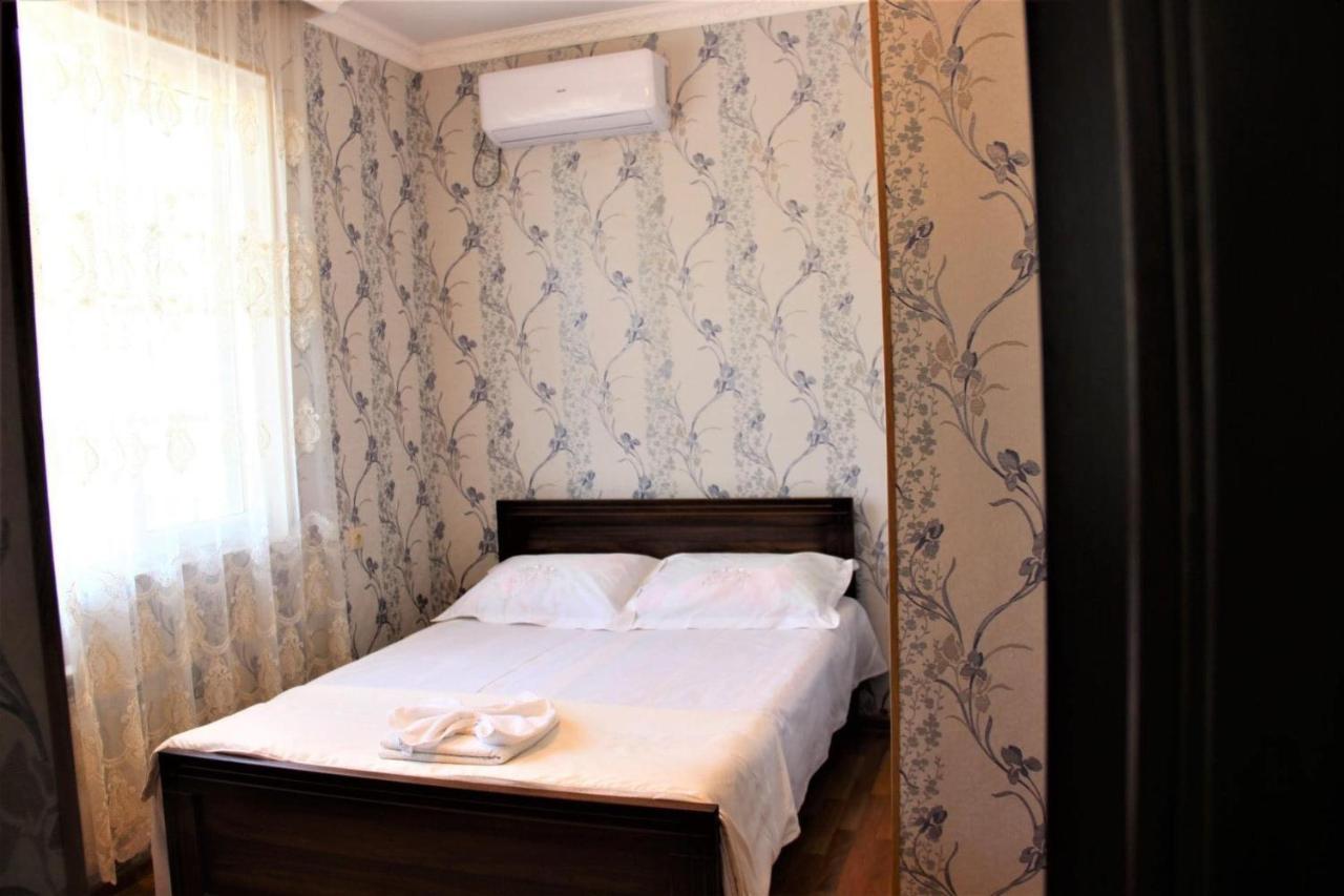 Hotel Oniks Kutaisi Exterior photo